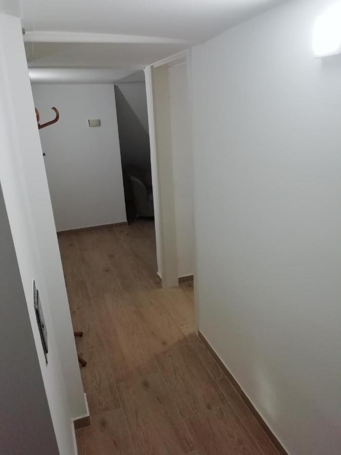 Asta La Vista Vendeghaz Hotel Miskolc Eksteriør billede