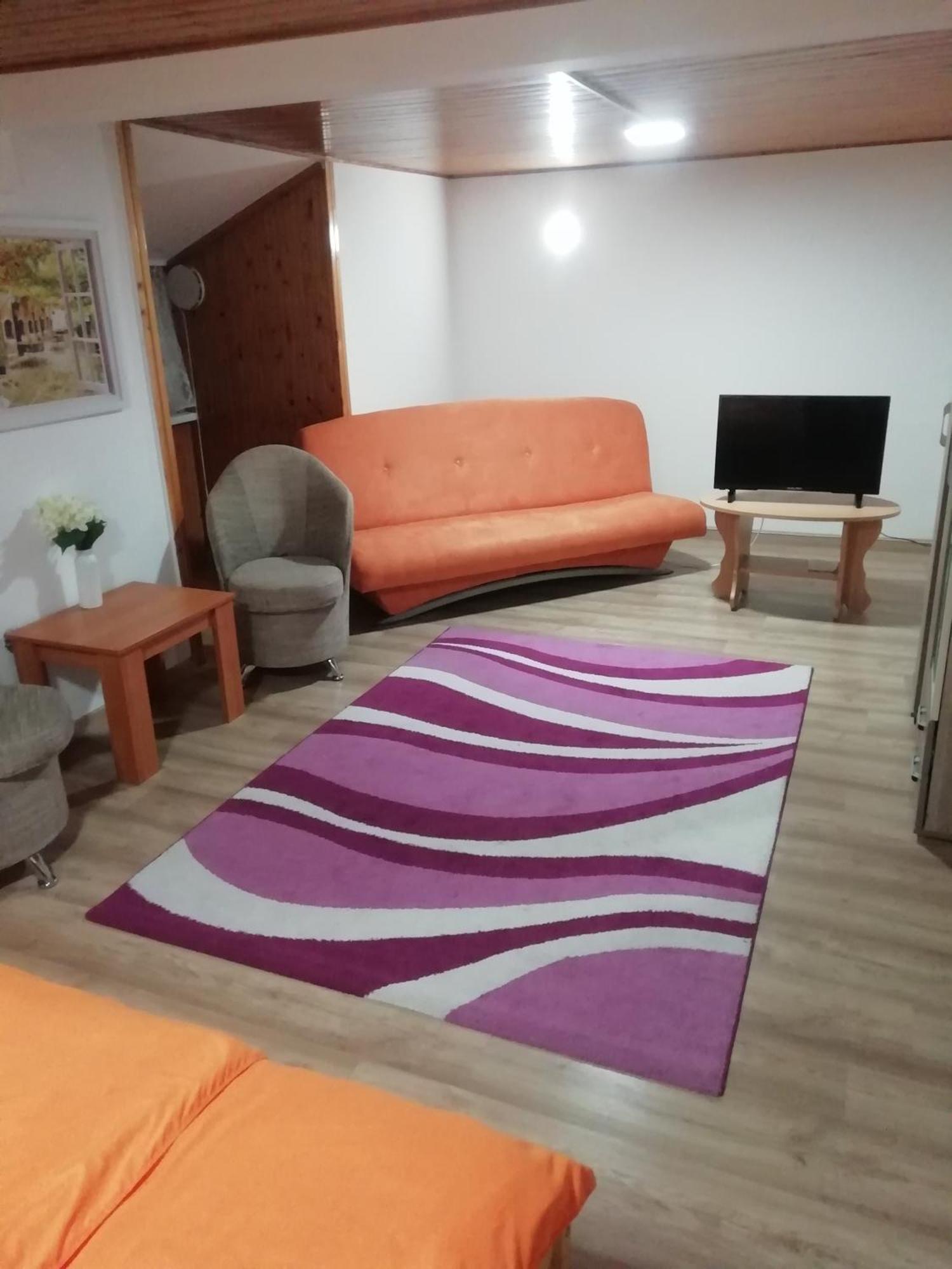 Asta La Vista Vendeghaz Hotel Miskolc Eksteriør billede